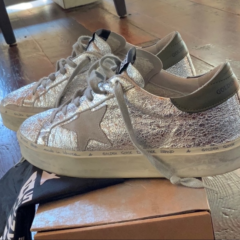 GOLDEN GOOSE SPARKLE SNEAKERS